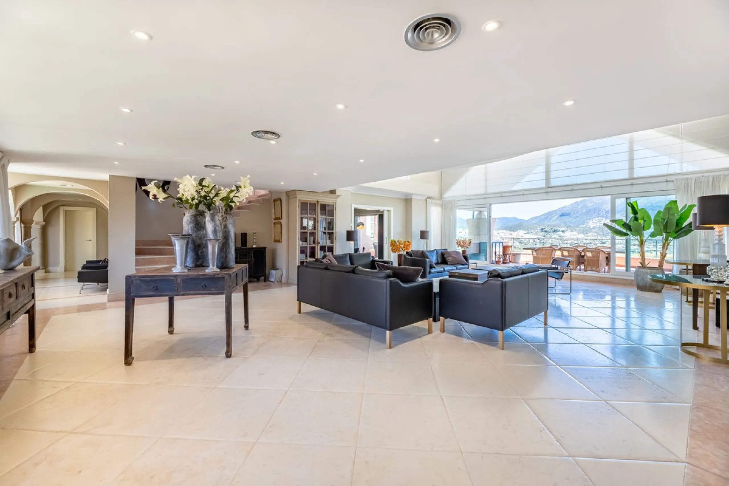 We are glad to introduce you to the BEST Penthouse in Costa del Sol.