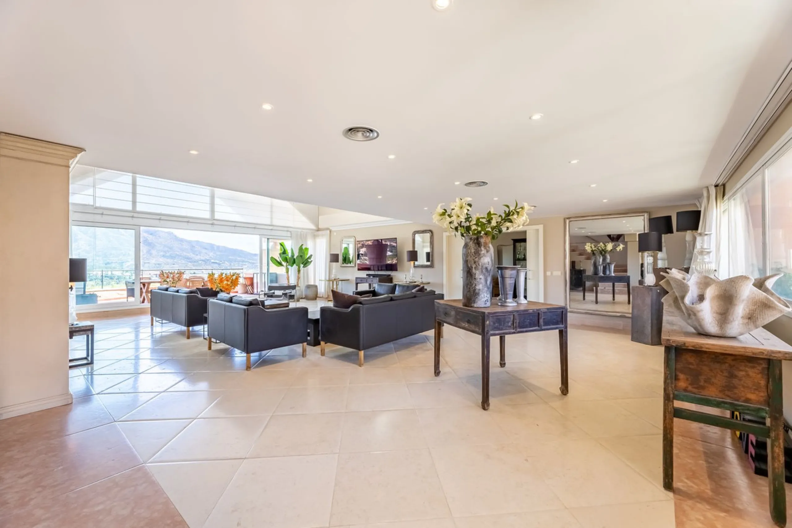 We are glad to introduce you to the BEST Penthouse in Costa del Sol.