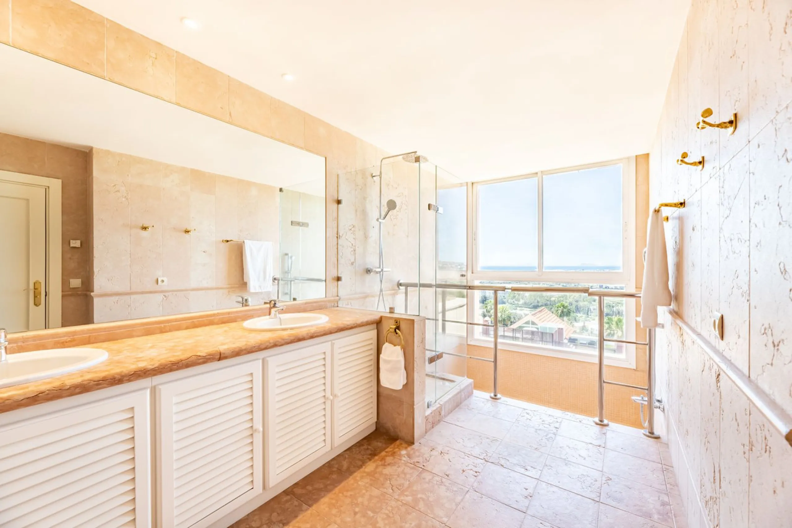 We are glad to introduce you to the BEST Penthouse in Costa del Sol.