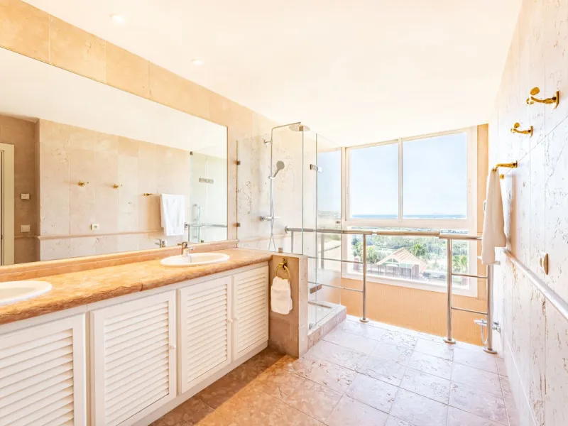 We are glad to introduce you to the BEST Penthouse in Costa del Sol.
