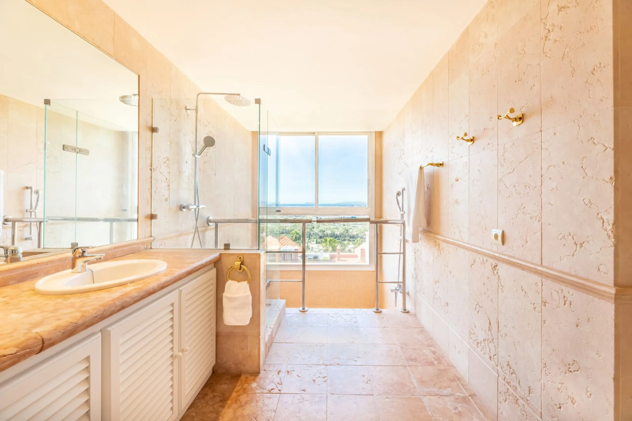 We are glad to introduce you to the BEST Penthouse in Costa del Sol.