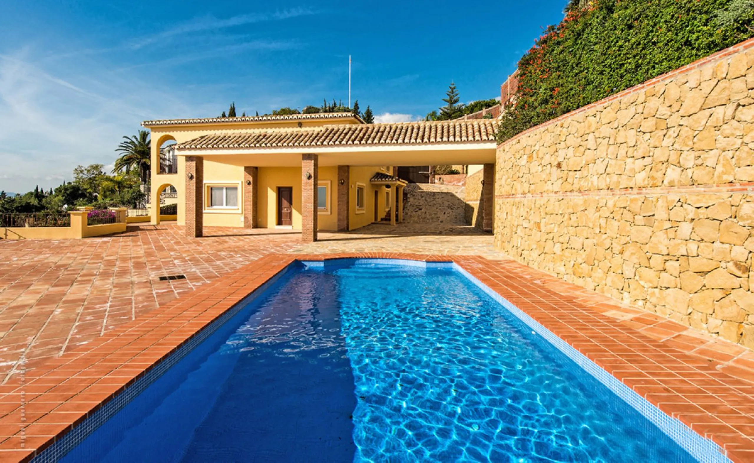 Espectacular villa with the best panoramic sea views.