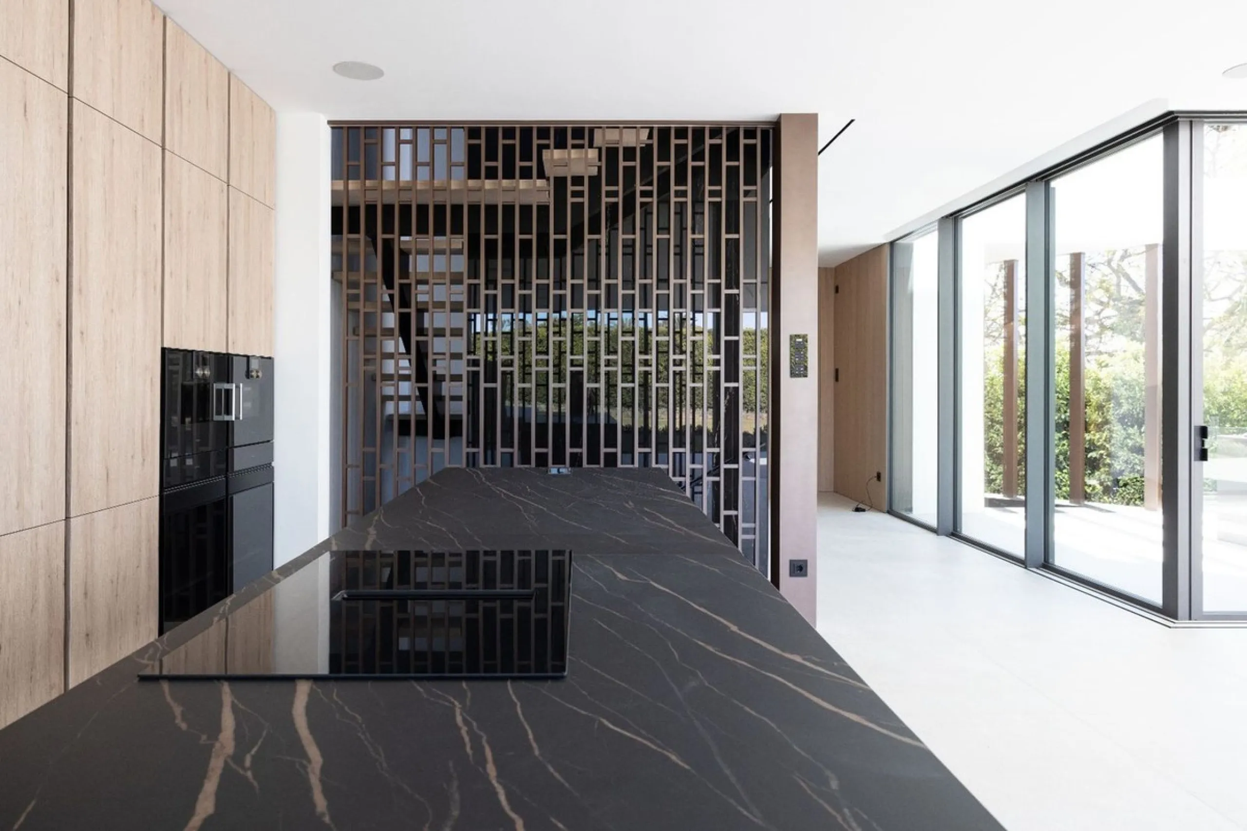 This magnificent Viila is located in a gated and secured residence of 12 Villas on the luxurious Marbella Golden Mile.