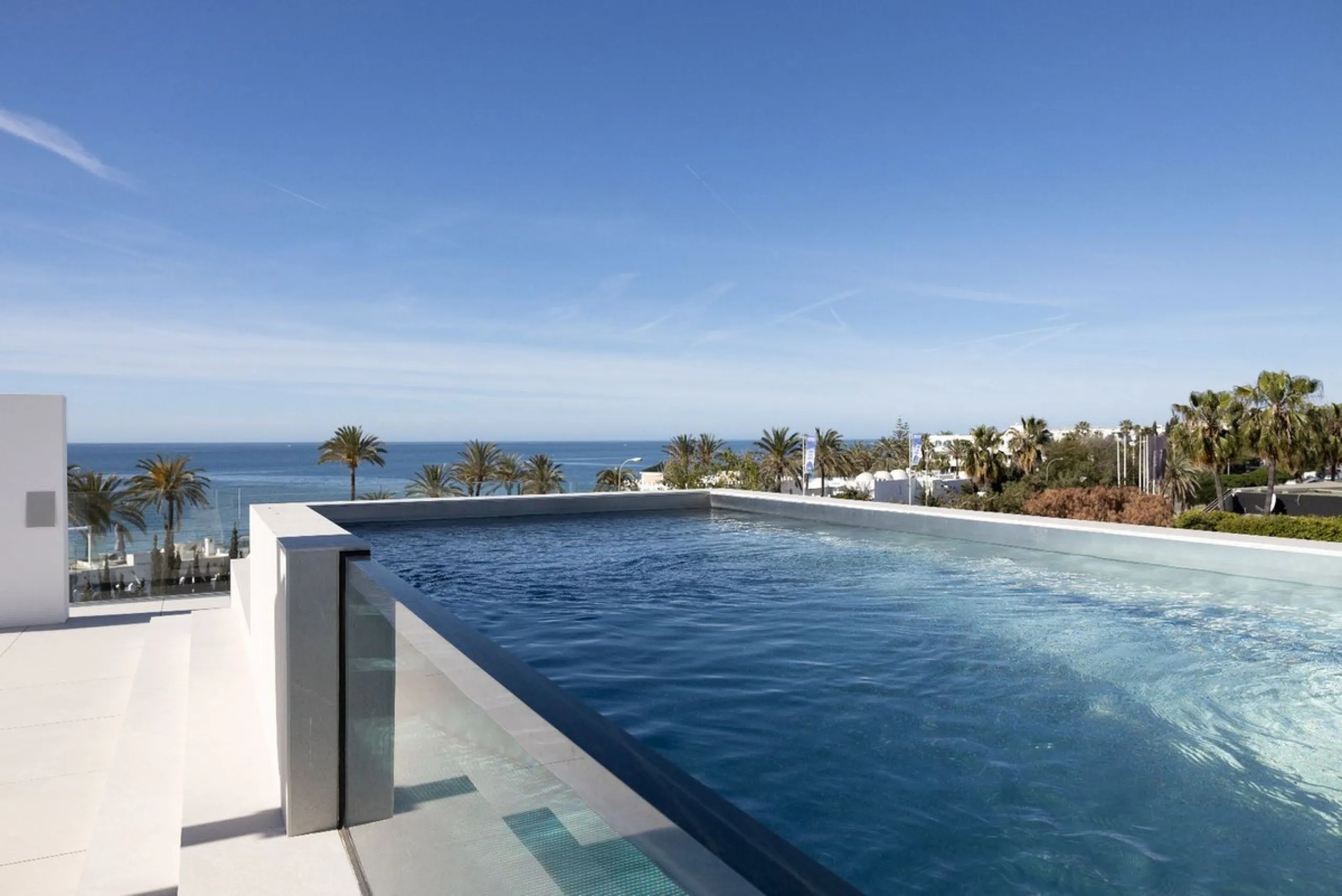 This magnificent Viila is located in a gated and secured residence of 12 Villas on the luxurious Marbella Golden Mile.