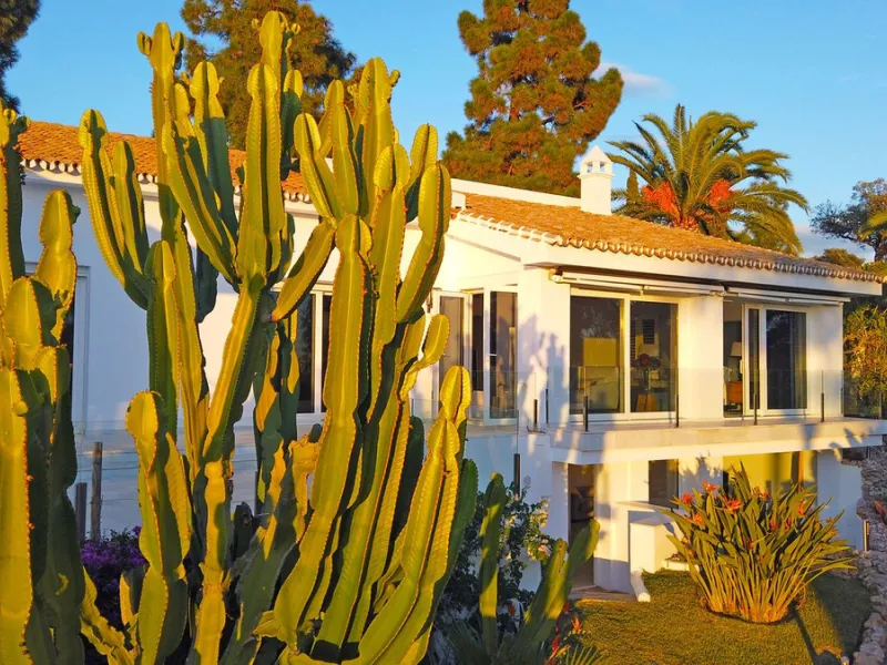 INVESTORS DREAM Luxury villa set in beautiful tropical gardens with amazing sea views from everywhere.