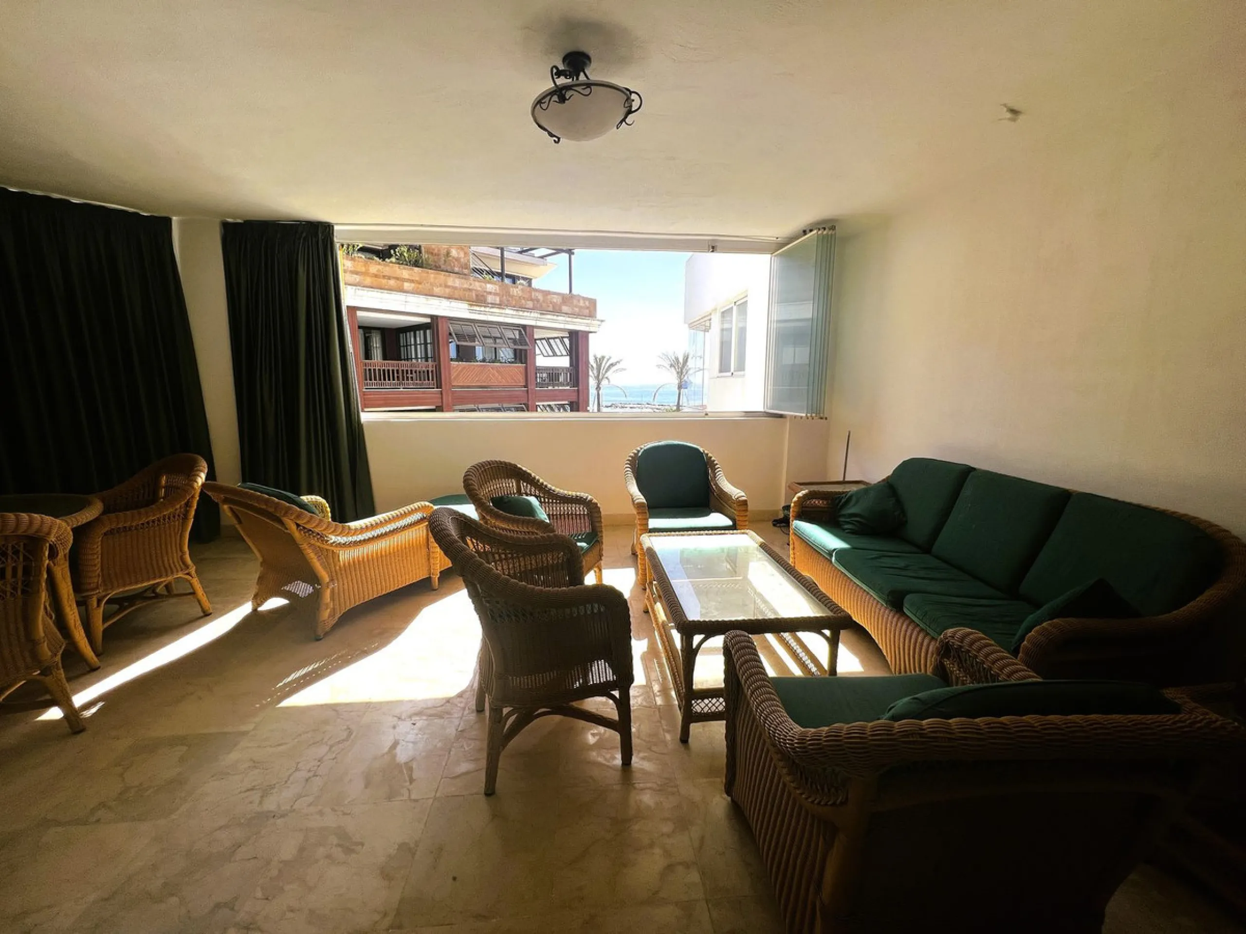 Apartment on the seafront, located in La Herradura de Banus, with direct access to the beach and spectacular views of the Mediterranean Sea, in the heart of Puerto Banus.