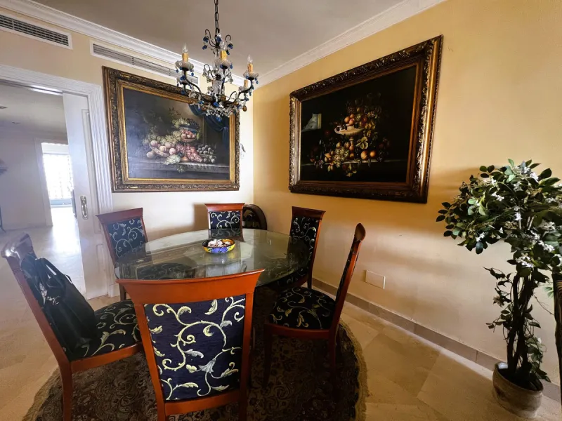 Apartment on the seafront, located in La Herradura de Banus, with direct access to the beach and spectacular views of the Mediterranean Sea, in the heart of Puerto Banus.