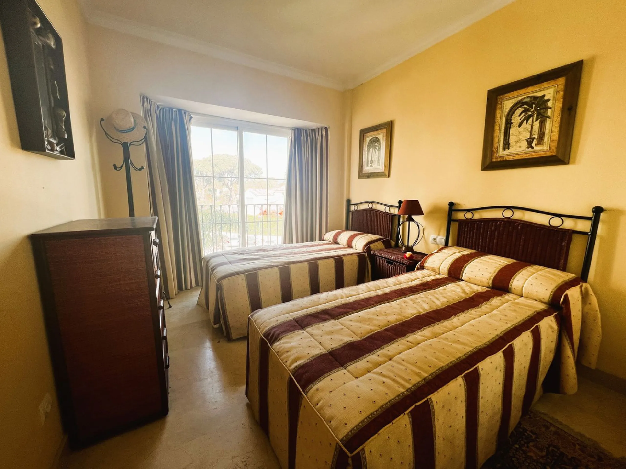 Apartment on the seafront, located in La Herradura de Banus, with direct access to the beach and spectacular views of the Mediterranean Sea, in the heart of Puerto Banus.