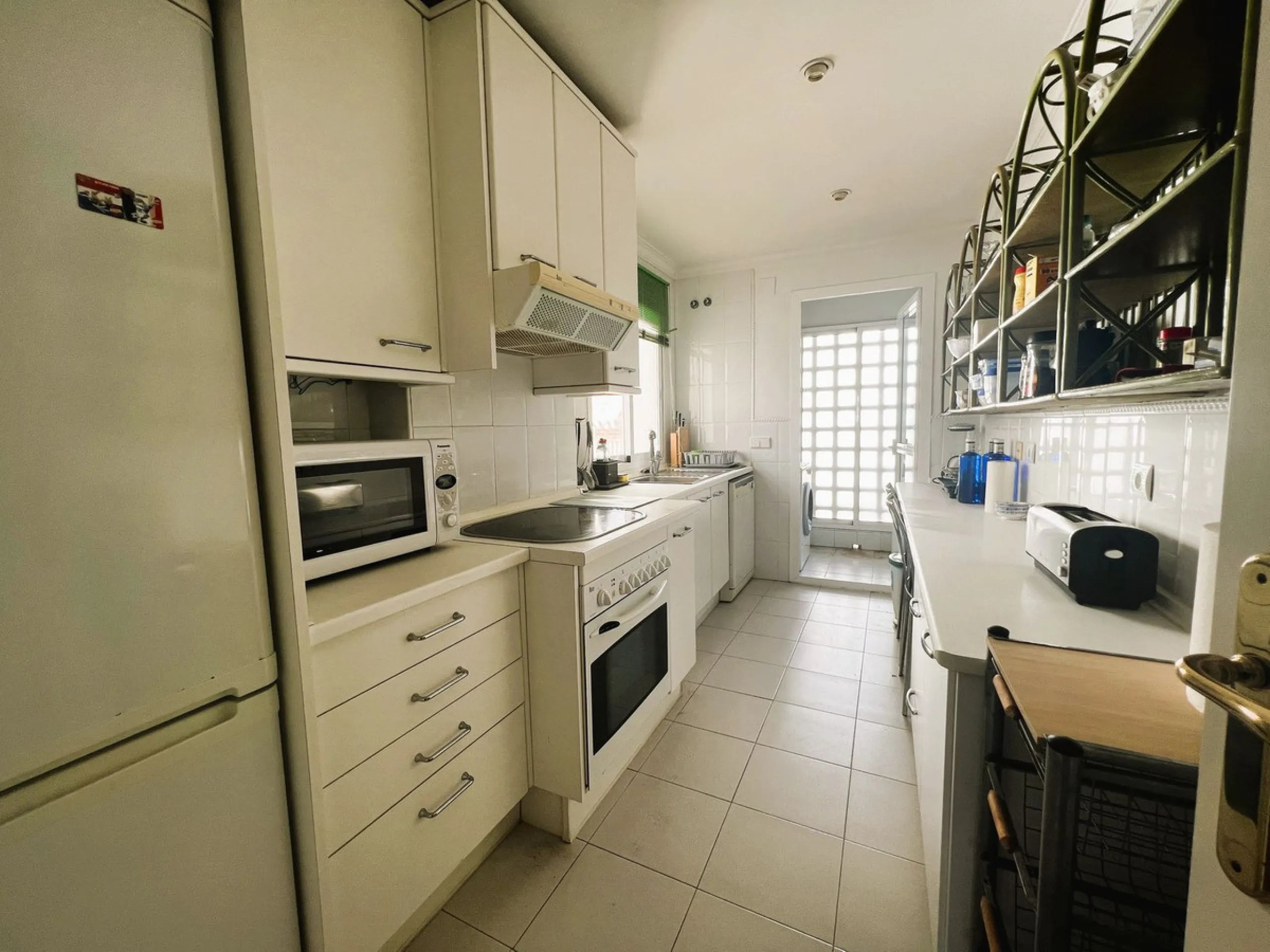 Apartment on the seafront, located in La Herradura de Banus, with direct access to the beach and spectacular views of the Mediterranean Sea, in the heart of Puerto Banus.