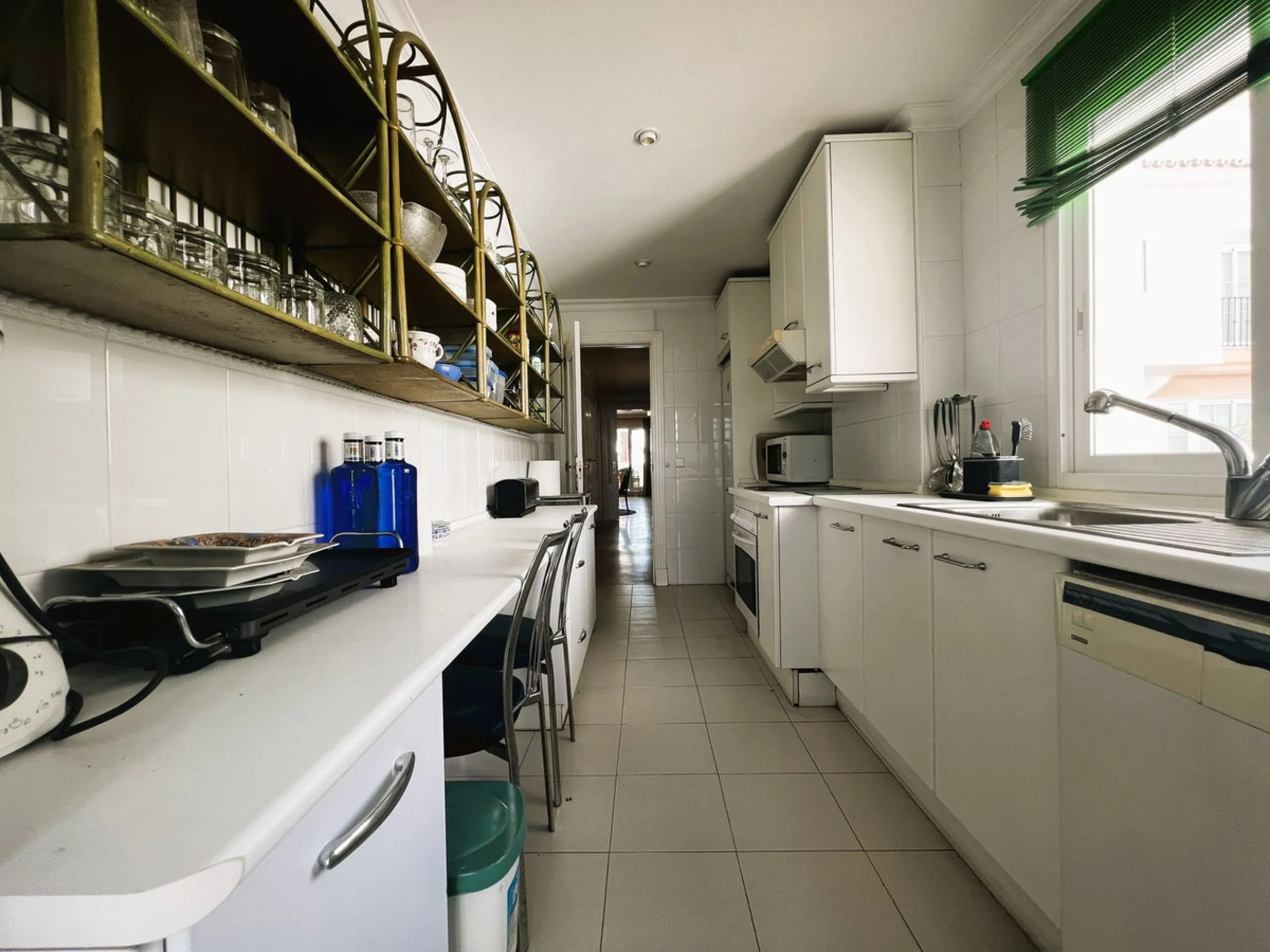 Apartment on the seafront, located in La Herradura de Banus, with direct access to the beach and spectacular views of the Mediterranean Sea, in the heart of Puerto Banus.