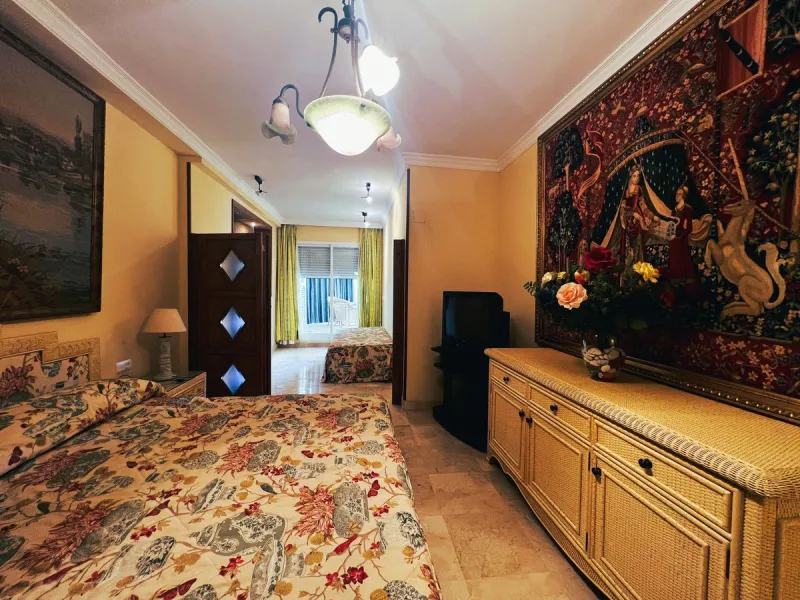 Apartment on the seafront, located in La Herradura de Banus, with direct access to the beach and spectacular views of the Mediterranean Sea, in the heart of Puerto Banus.
