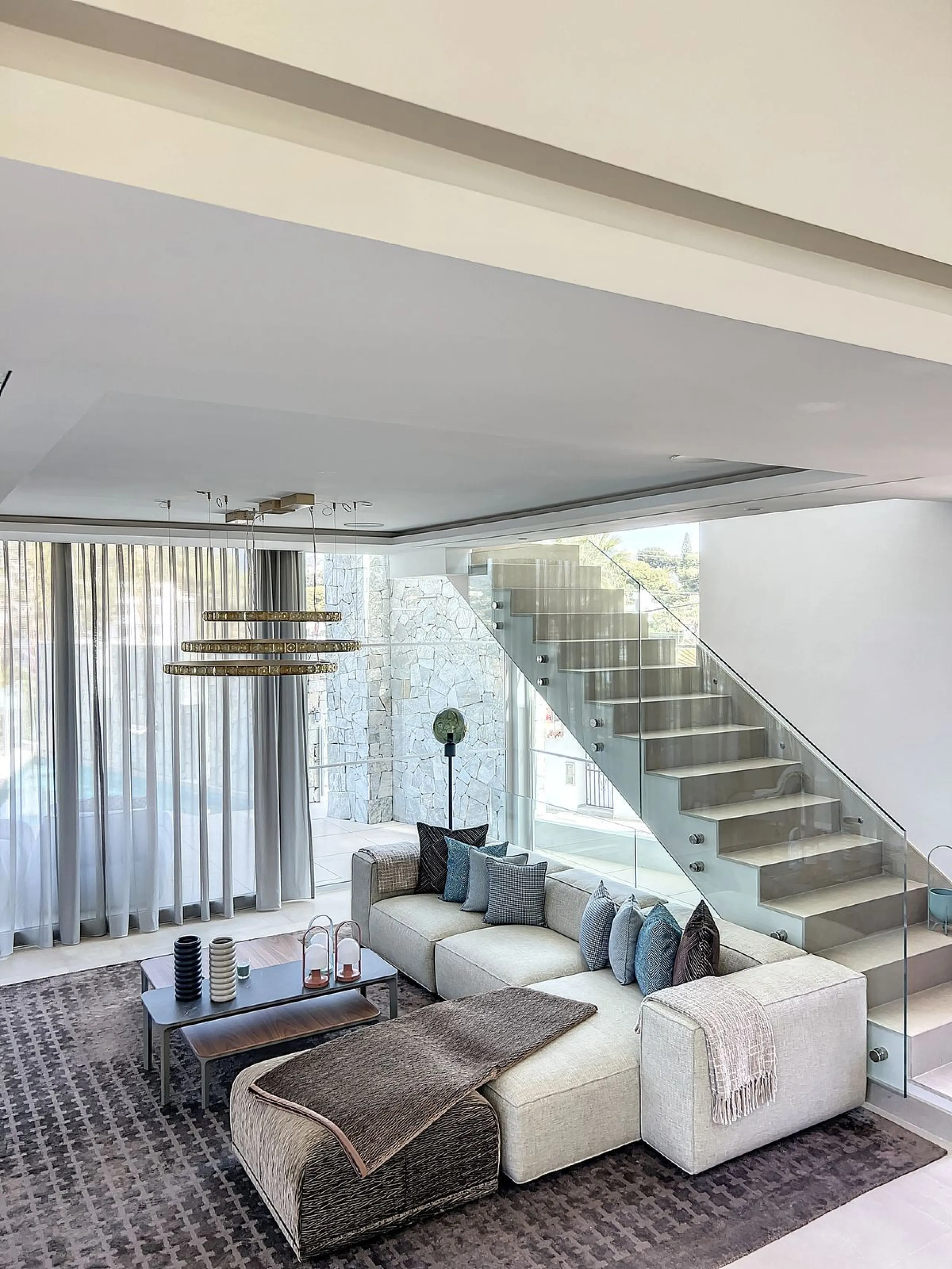 House - Detached Villa в продаже в Marbella, Málaga. В доме 4 спален и 4 ванных комнат. Площадь дома 264 м²