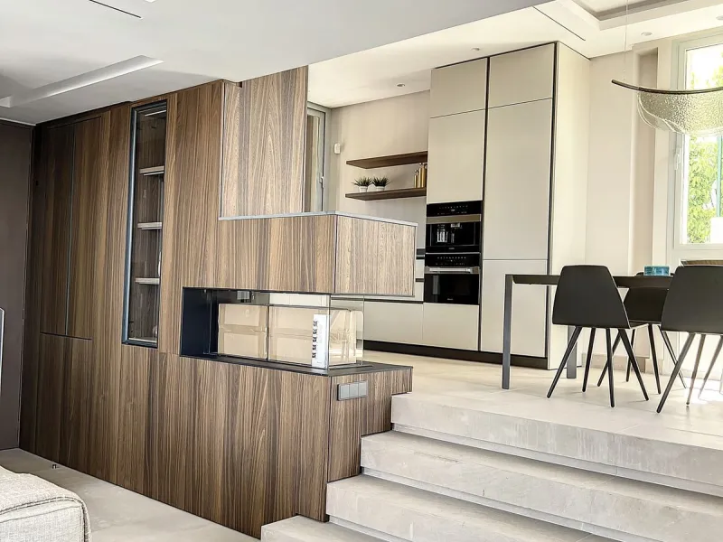 House - Detached Villa в продаже в Marbella, Málaga. В доме 4 спален и 4 ванных комнат. Площадь дома 264 м²