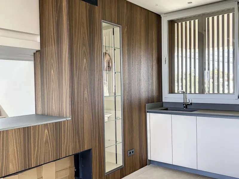 House - Detached Villa в продаже в Marbella, Málaga. В доме 4 спален и 4 ванных комнат. Площадь дома 264 м²