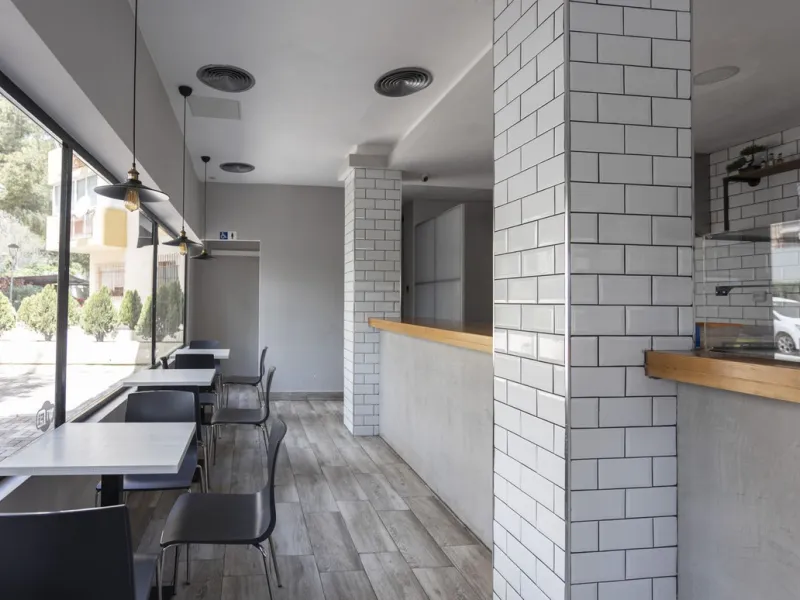 This commercial property is a gem in the heart of Marbella's bustling city center. Boasting two spacious floors, it offers ample room for both storage and office space, making it a prime location for a variety of businesses. The property's standout featur