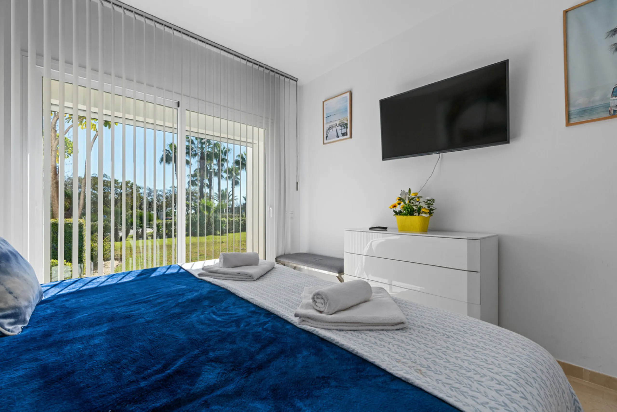Located within one of the most sought-after developments on the Costa del Sol, this stylish ground floor apartment offers an exceptional living environment, combining comfort, nature, and a true resort lifestyle.