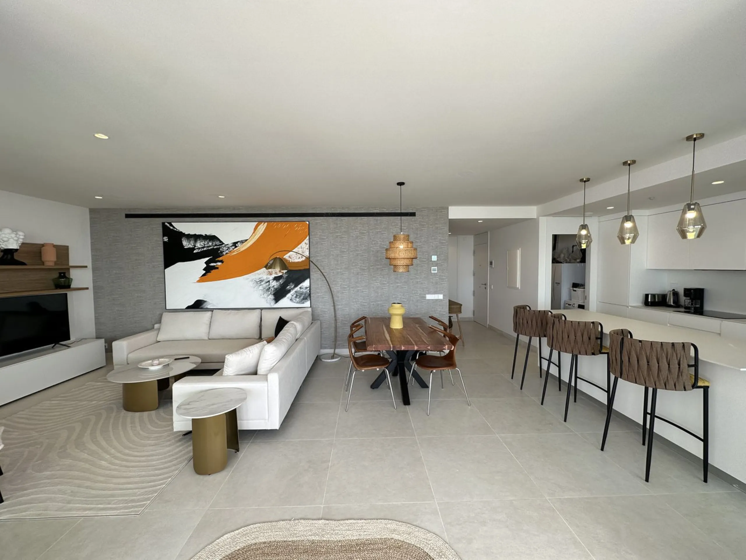 Apartment - Ground Floor Apartment в продаже в Benalmadena, Málaga. В доме 2 спален и 2 ванных комнат. Площадь дома 110 м². Площадь участка 30 м²