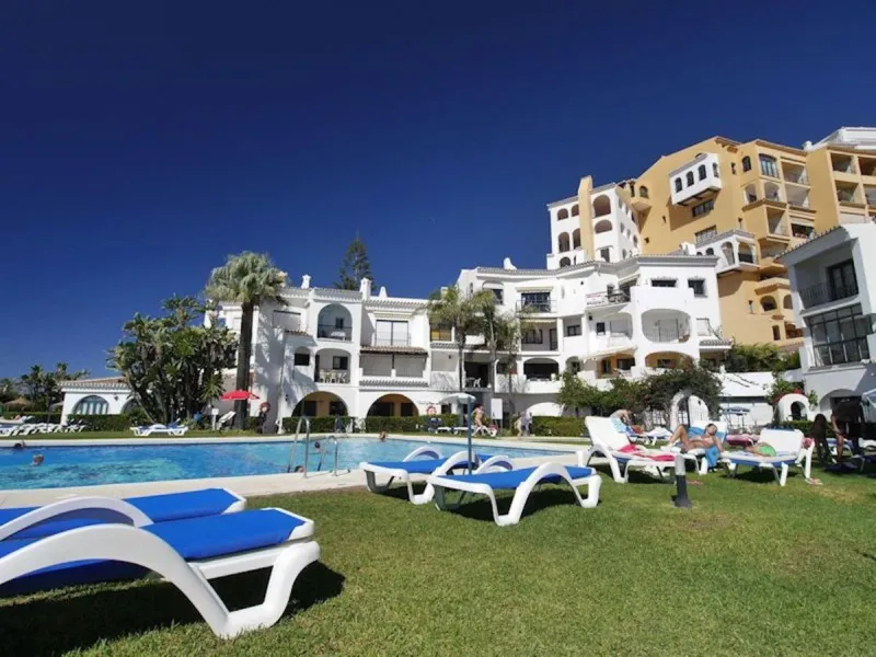 This property is located in one of the best areas of Marbella.