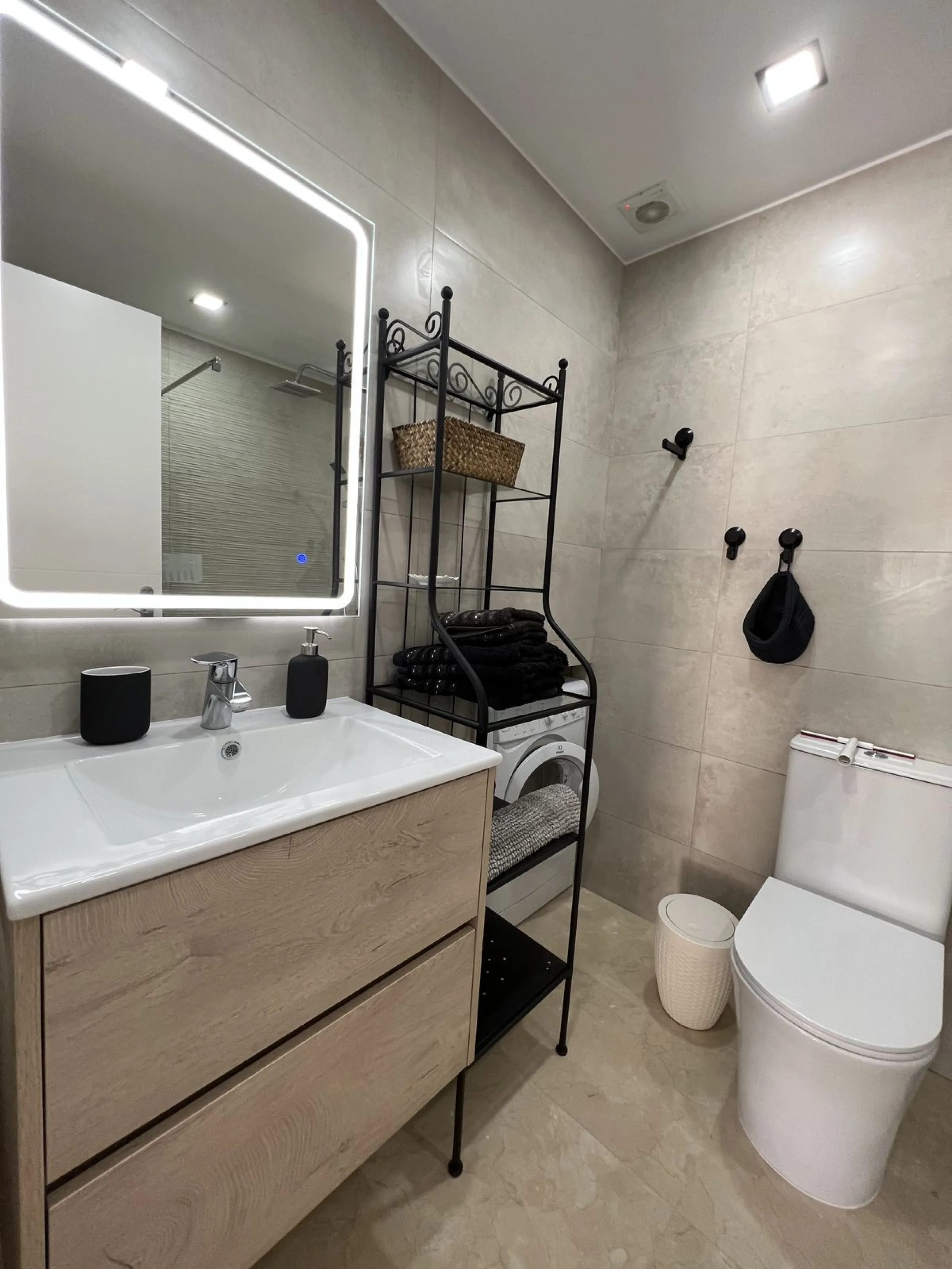 This property is located in one of the best areas of Marbella.