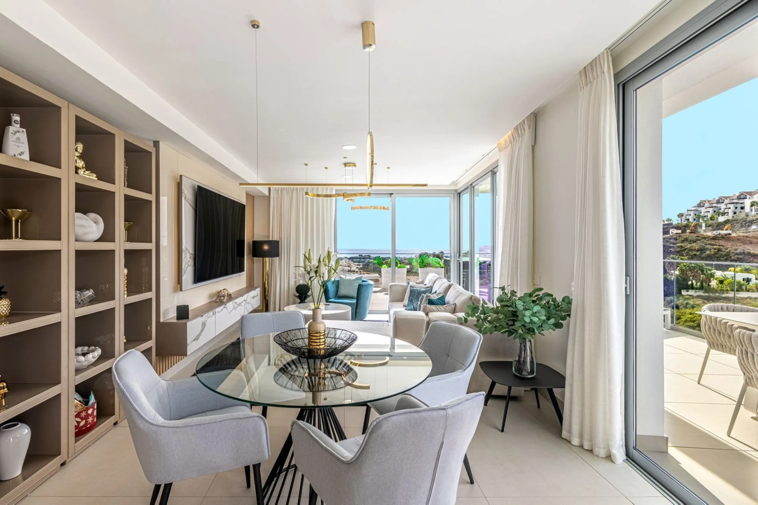 Apartment - Penthouse в продаже в Mijas, Málaga. В доме 2 спален и 3 ванных комнат. Площадь дома 107 м²