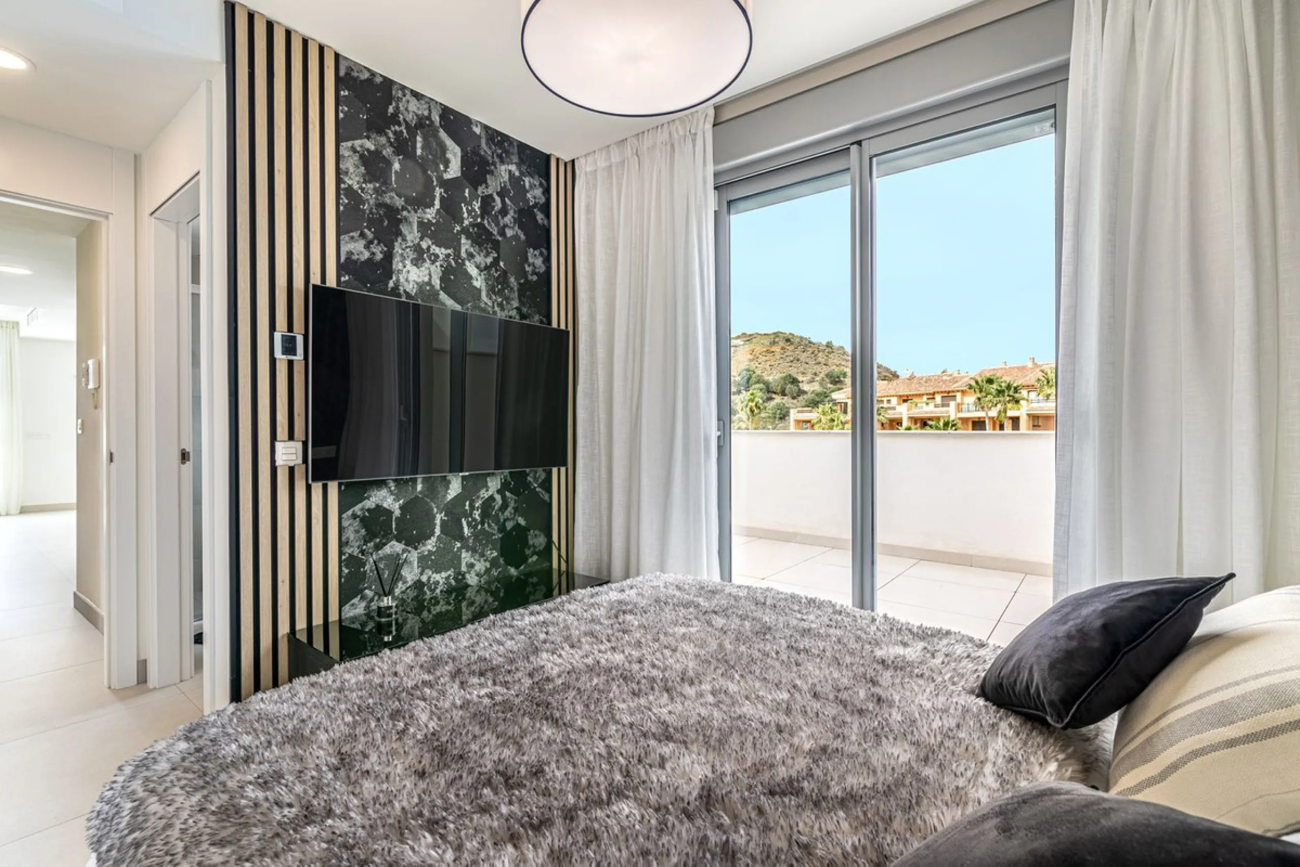 Apartment - Penthouse в продаже в Mijas, Málaga. В доме 2 спален и 3 ванных комнат. Площадь дома 107 м²