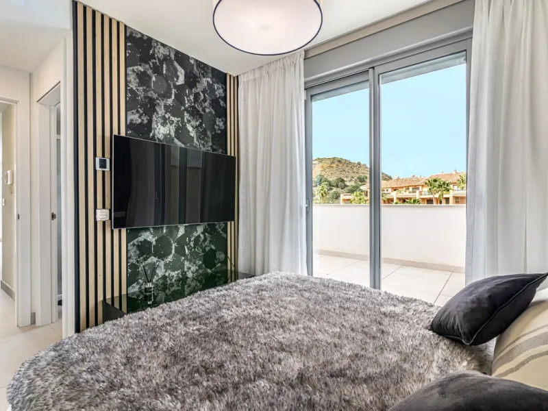 Apartment - Penthouse в продаже в Mijas, Málaga. В доме 2 спален и 3 ванных комнат. Площадь дома 107 м²