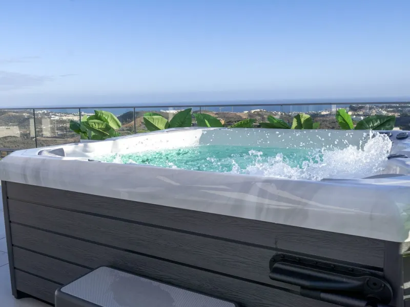 Apartment - Penthouse в продаже в Mijas, Málaga. В доме 2 спален и 3 ванных комнат. Площадь дома 107 м²