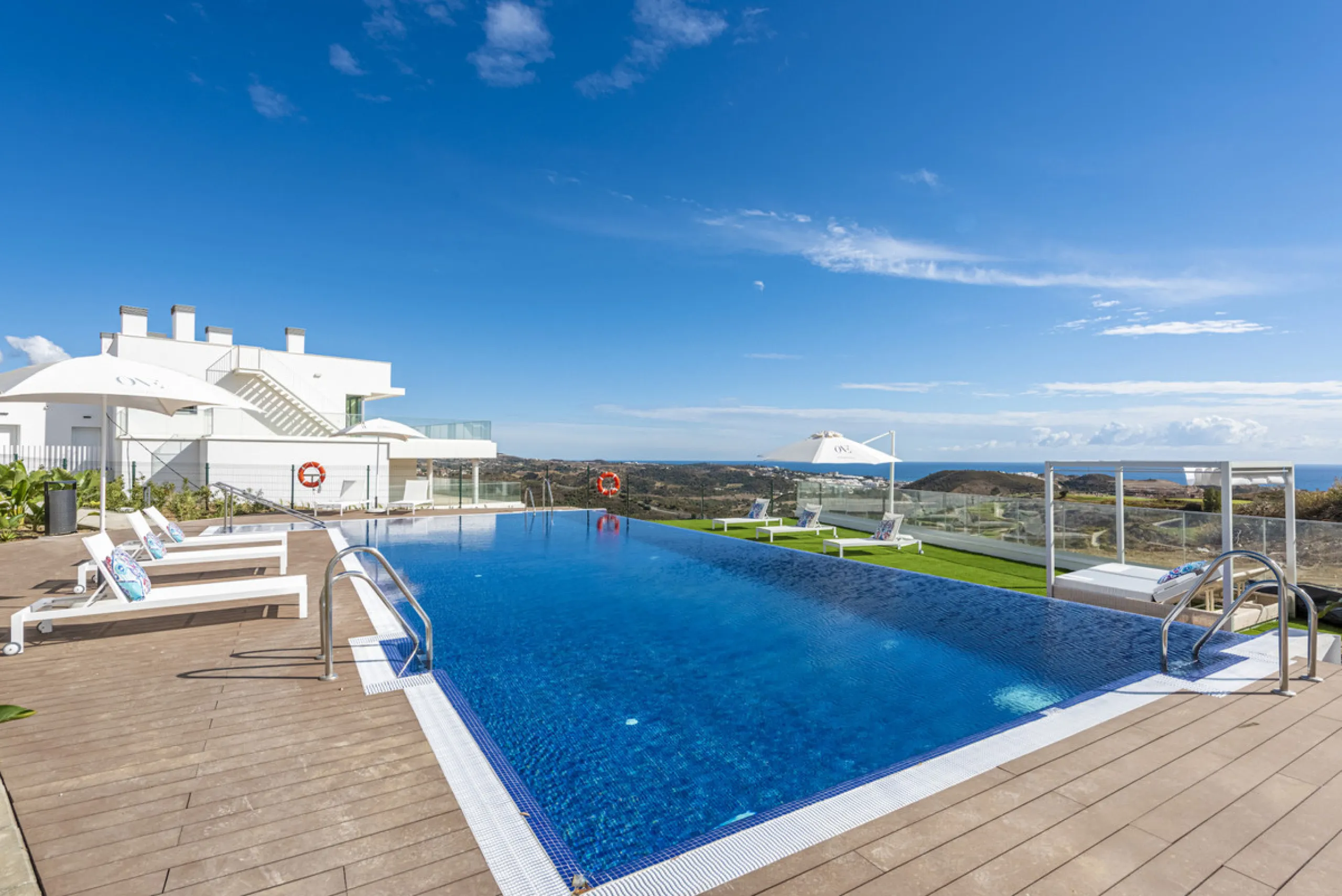 Apartment - Penthouse в продаже в Mijas, Málaga. В доме 2 спален и 3 ванных комнат. Площадь дома 107 м²