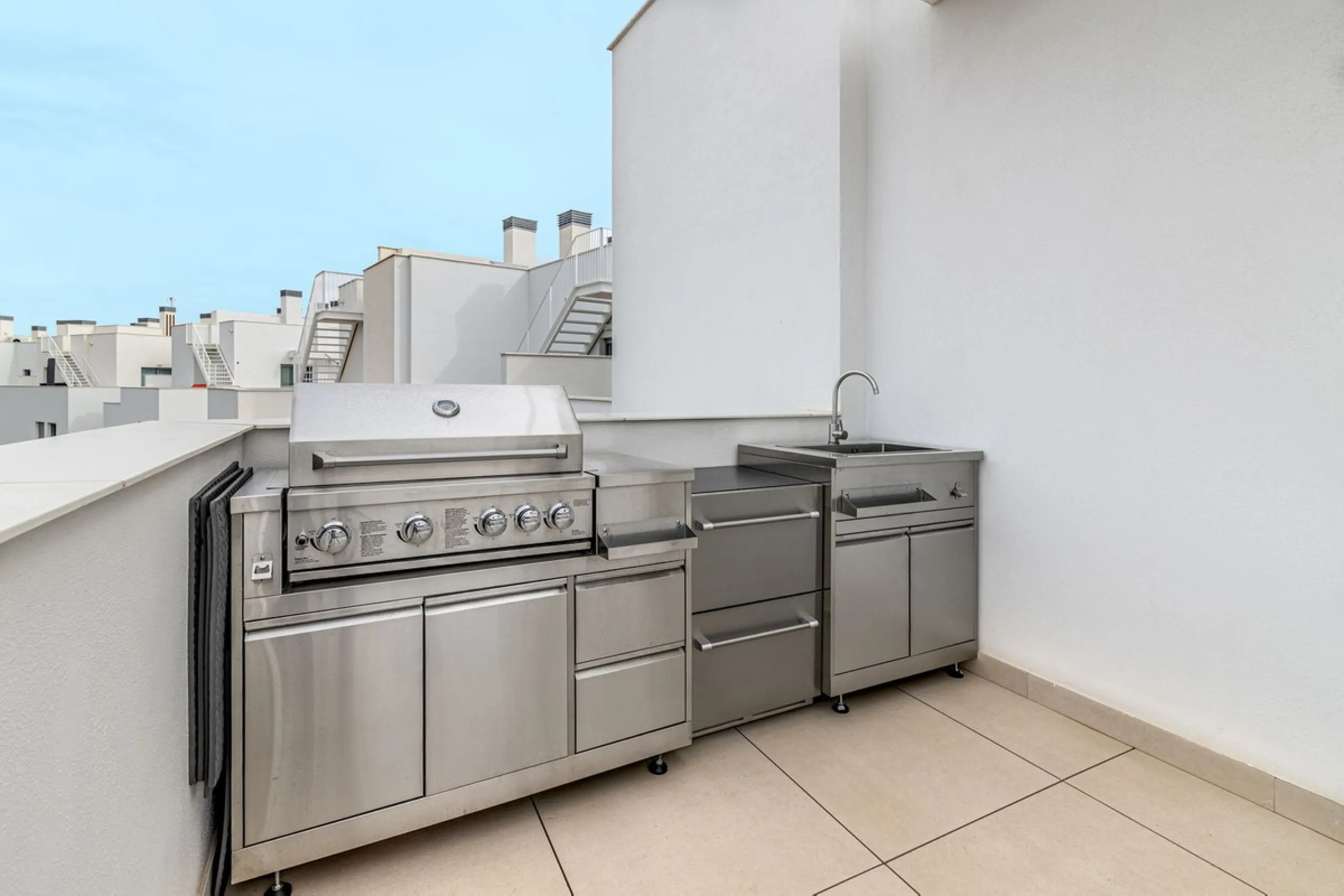 Apartment - Penthouse в продаже в Mijas, Málaga. В доме 2 спален и 3 ванных комнат. Площадь дома 107 м²