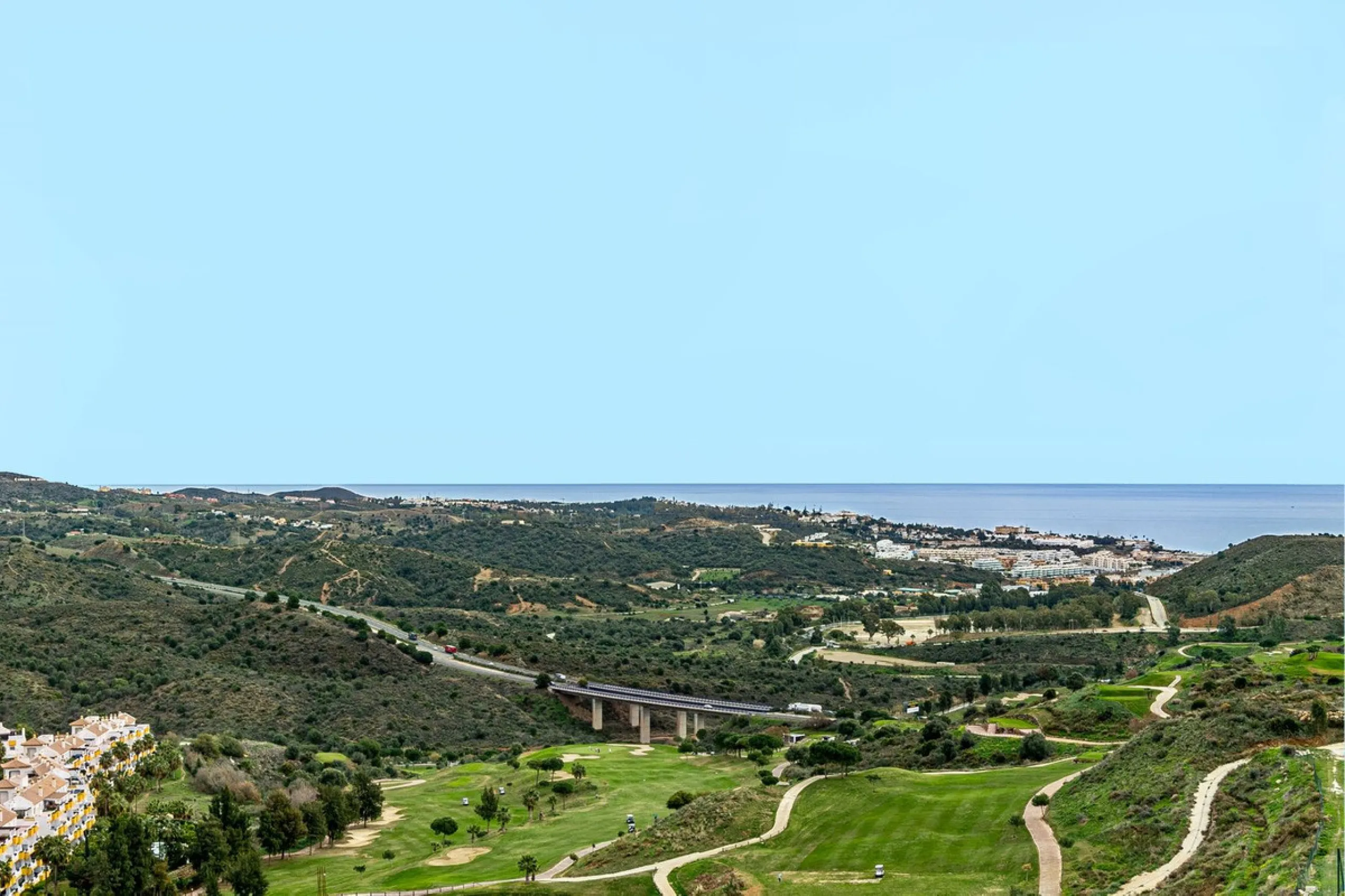 Apartment - Penthouse в продаже в Mijas, Málaga. В доме 2 спален и 3 ванных комнат. Площадь дома 107 м²