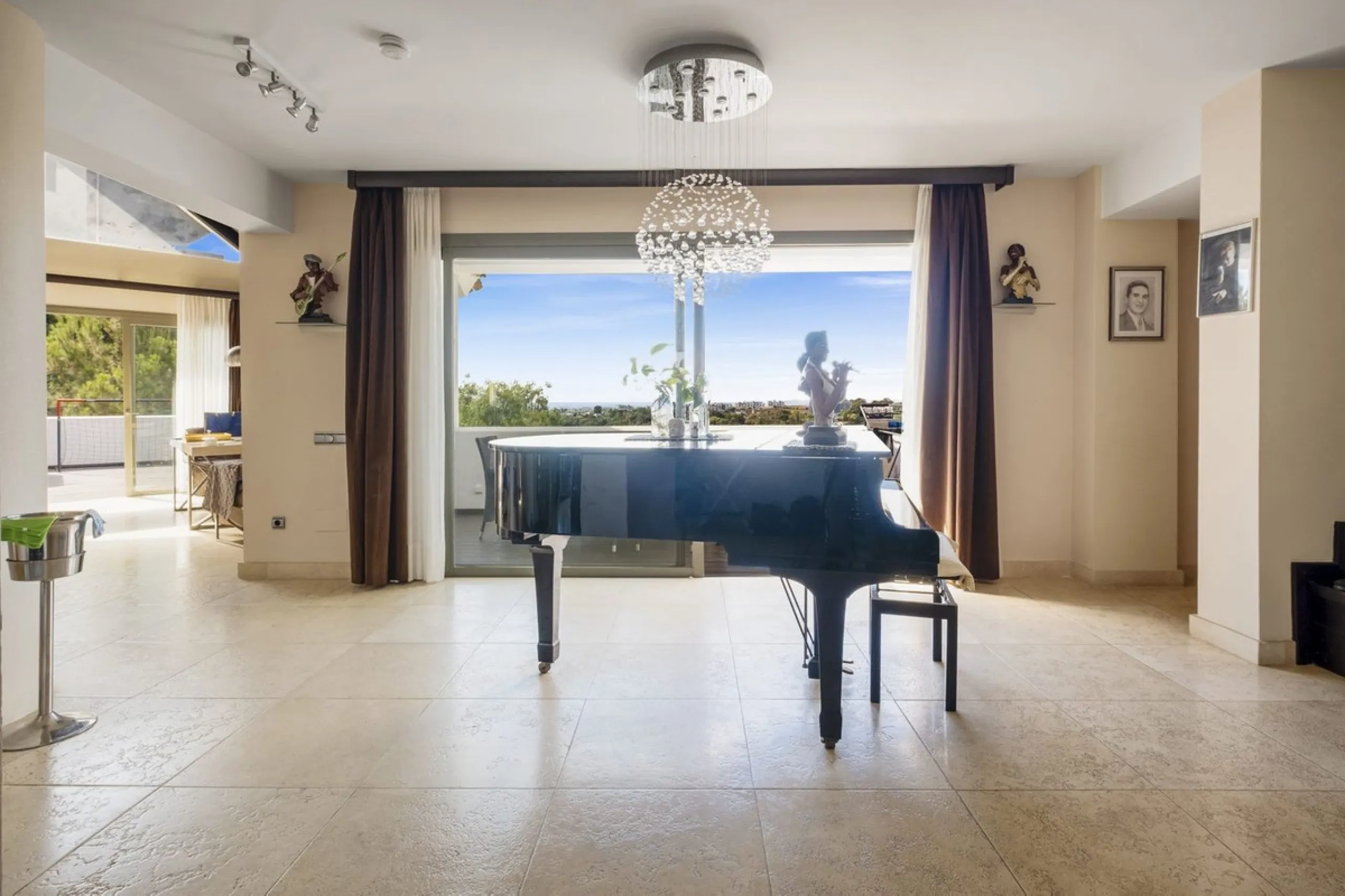 Stunning penthouse in Tee5, Los Flamingos, with breathtaking panoramic  views.