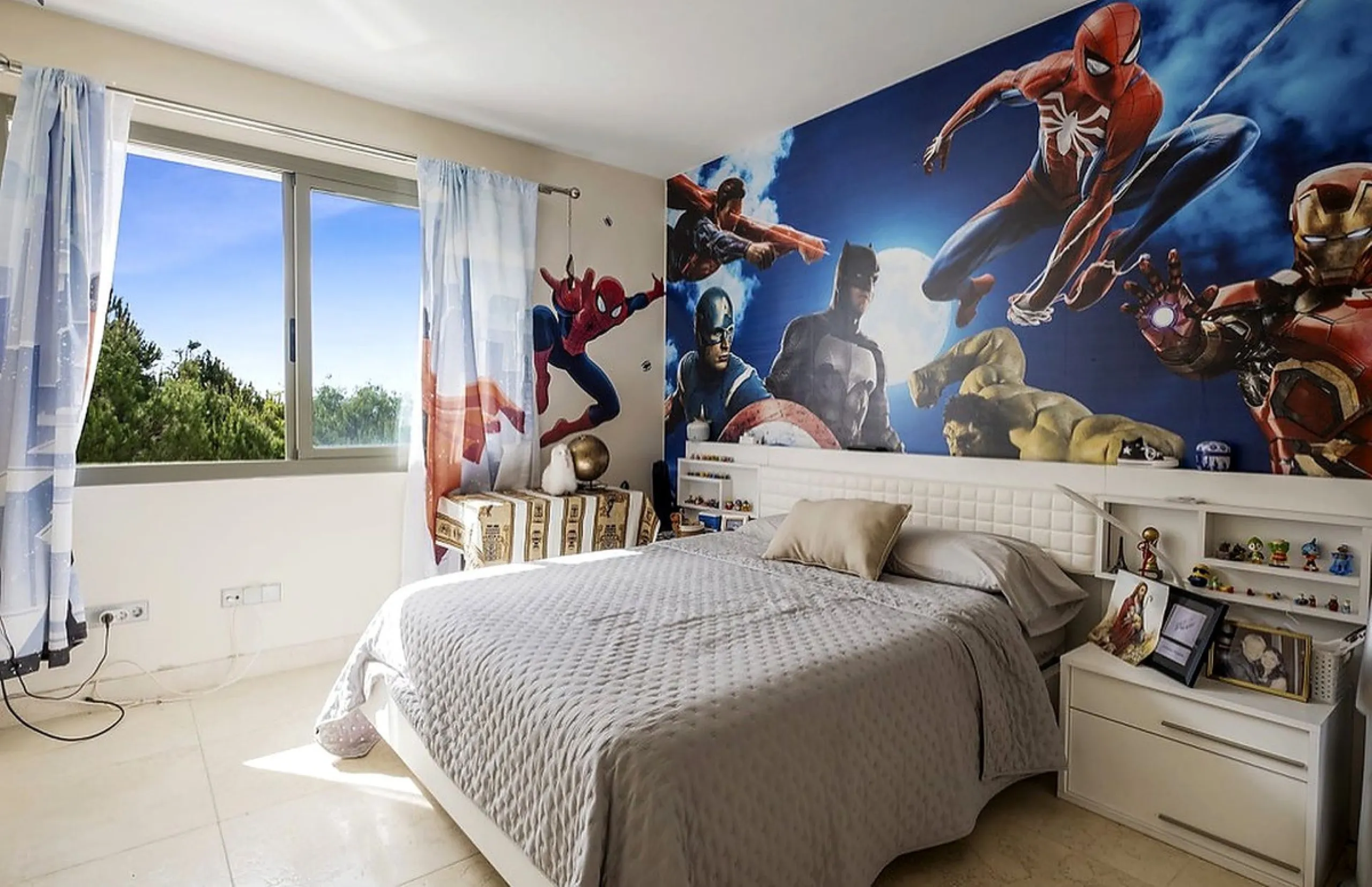 Stunning penthouse in Tee5, Los Flamingos, with breathtaking panoramic  views.