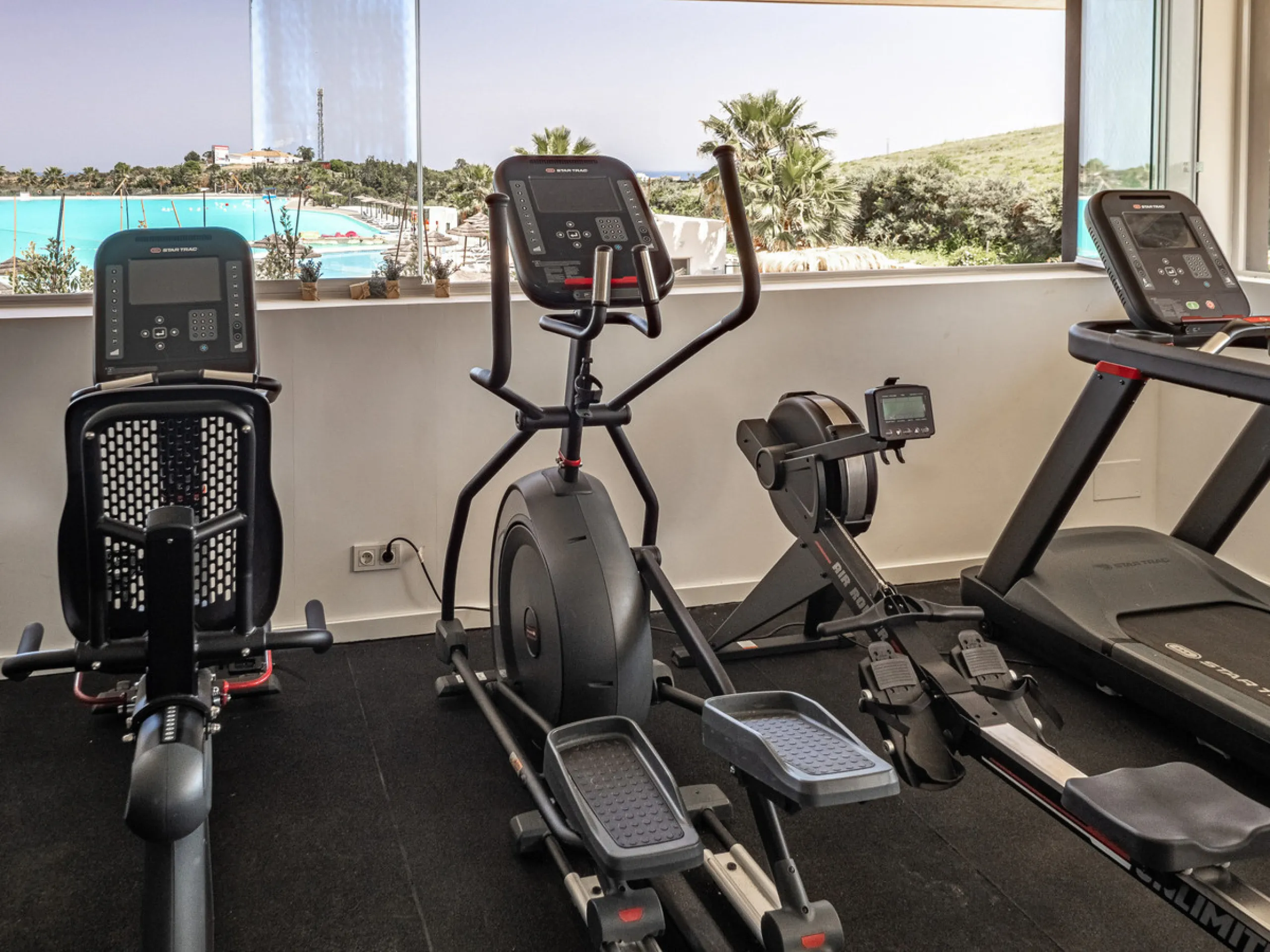 Located within one of the most sought-after developments on the Costa del Sol, this stylish ground floor apartment offers an exceptional living environment, combining comfort, nature, and a true resort lifestyle.