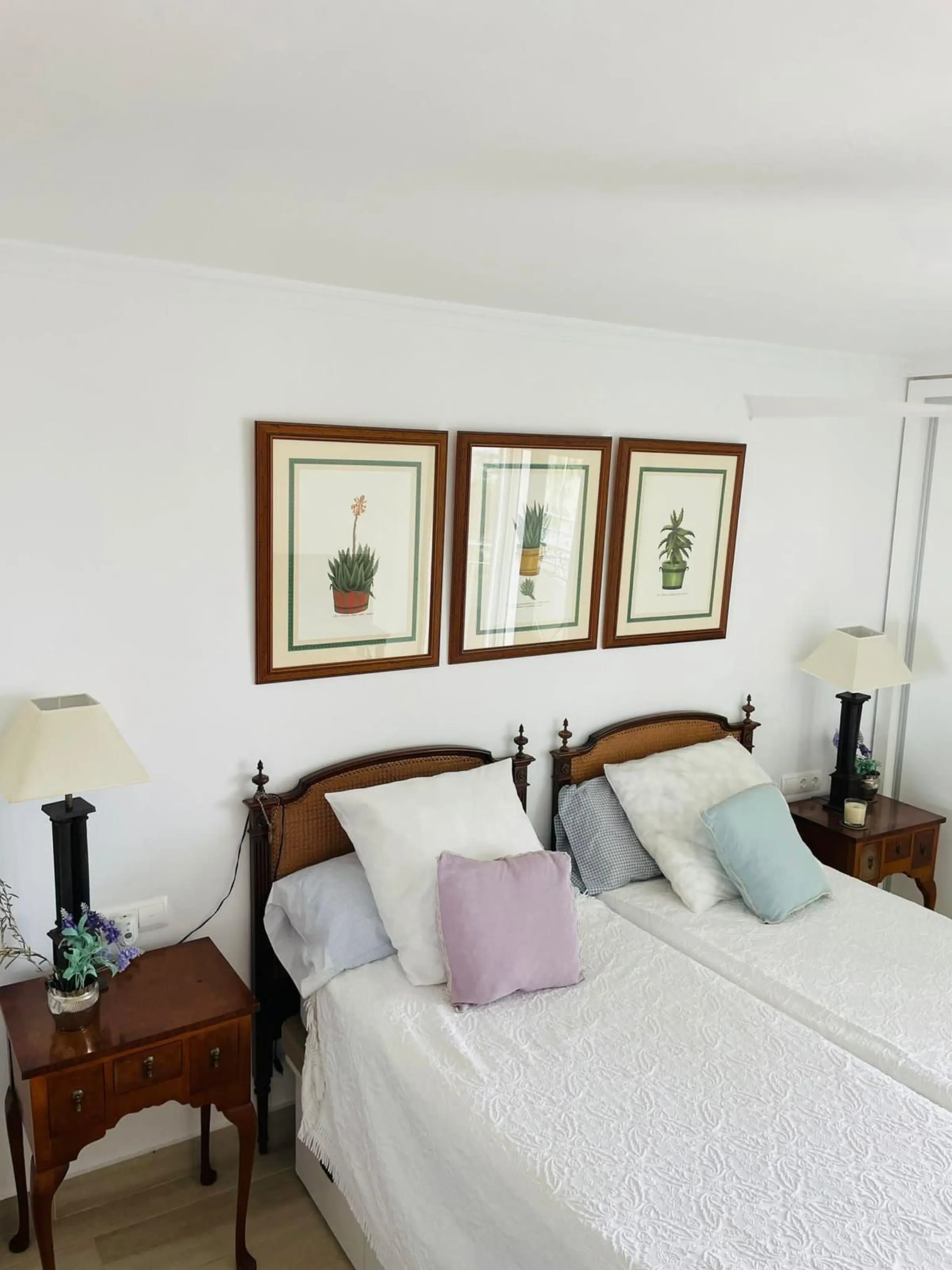 Apartment - Middle Floor Apartment в продаже в Fuengirola, Málaga. В доме 2 спален и 1 ванных комнат. Площадь дома 82 м²