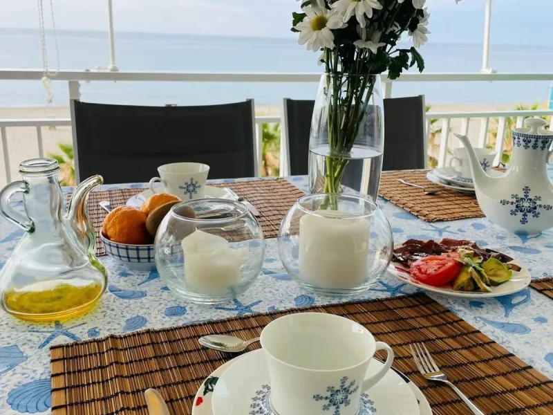 Apartment - Middle Floor Apartment в продаже в Fuengirola, Málaga. В доме 2 спален и 1 ванных комнат. Площадь дома 82 м²