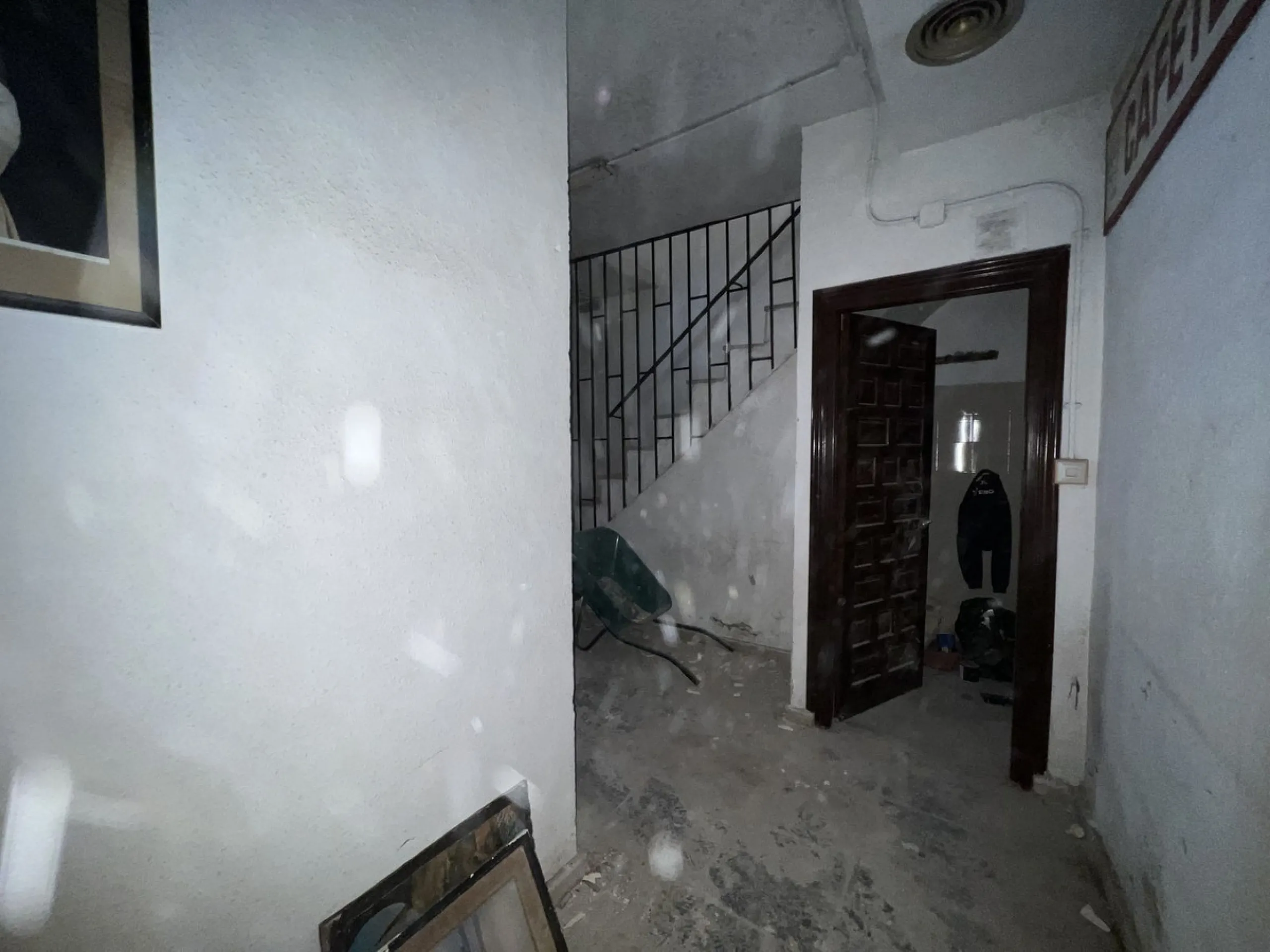 *** Investment Opportunity!!! *** Building to Renovate in Avda Reyes Católicos, Alhaurín de la Torre, Málaga *** Feasibility Study Completed *** Residential Use *** Possibility of Building a Multi-Family Building with 9 Homes with Underground Parking, Sto