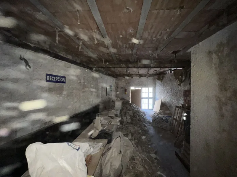 *** Investment Opportunity!!! *** Building to Renovate in Avda Reyes Católicos, Alhaurín de la Torre, Málaga *** Feasibility Study Completed *** Residential Use *** Possibility of Building a Multi-Family Building with 9 Homes with Underground Parking, Sto