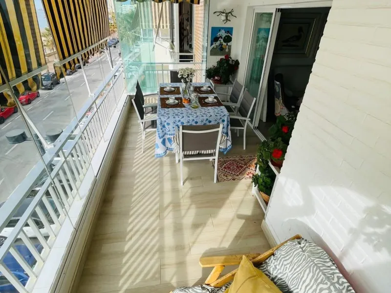 Apartment - Middle Floor Apartment в продаже в Fuengirola, Málaga. В доме 2 спален и 1 ванных комнат. Площадь дома 82 м²