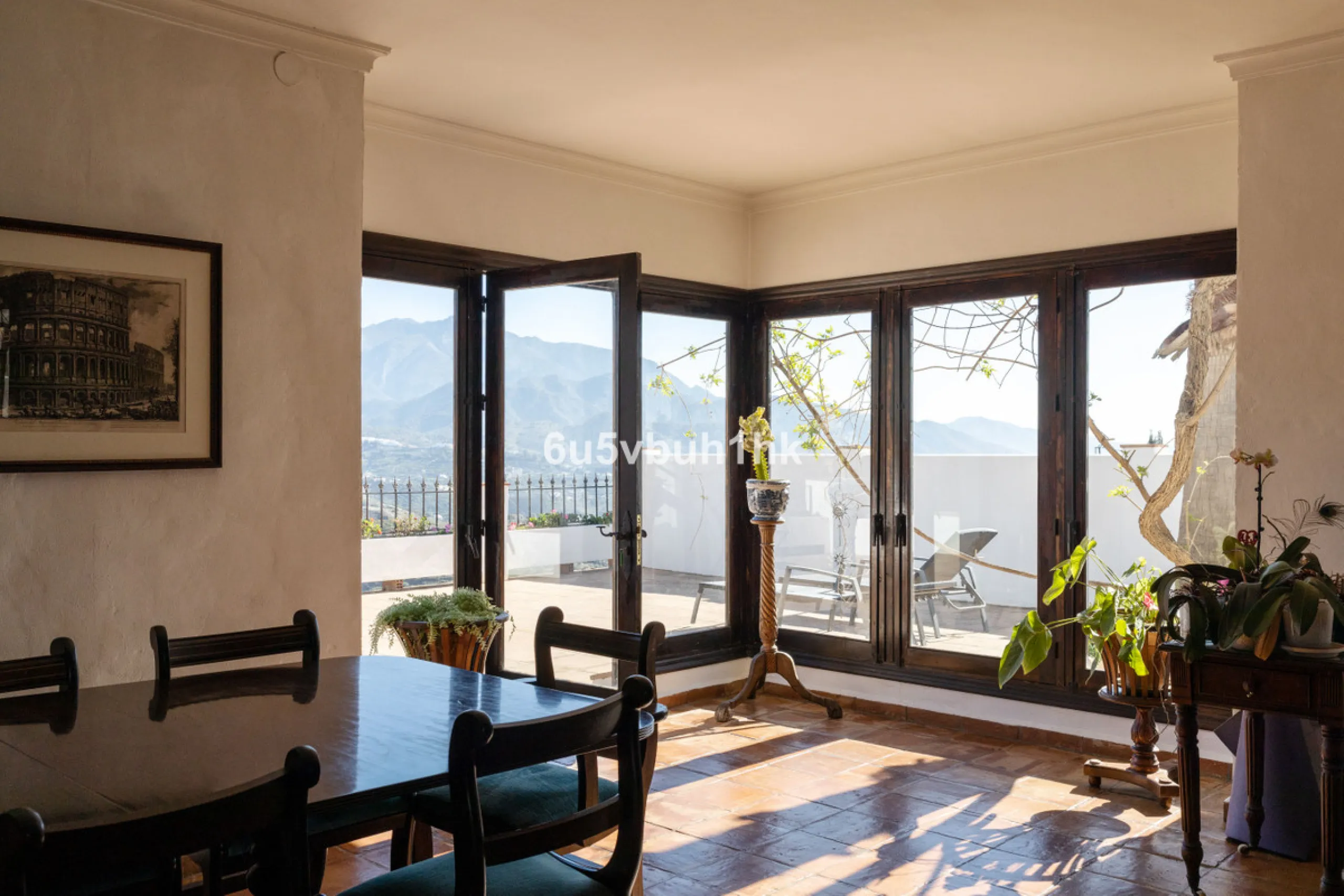 This beautiful and spacious property is located in a tranquil setting, perfect for those seeking a peaceful and relaxing environment, in between the villages of Torrox and Frigiliana, just 25 minutes away from the beach.