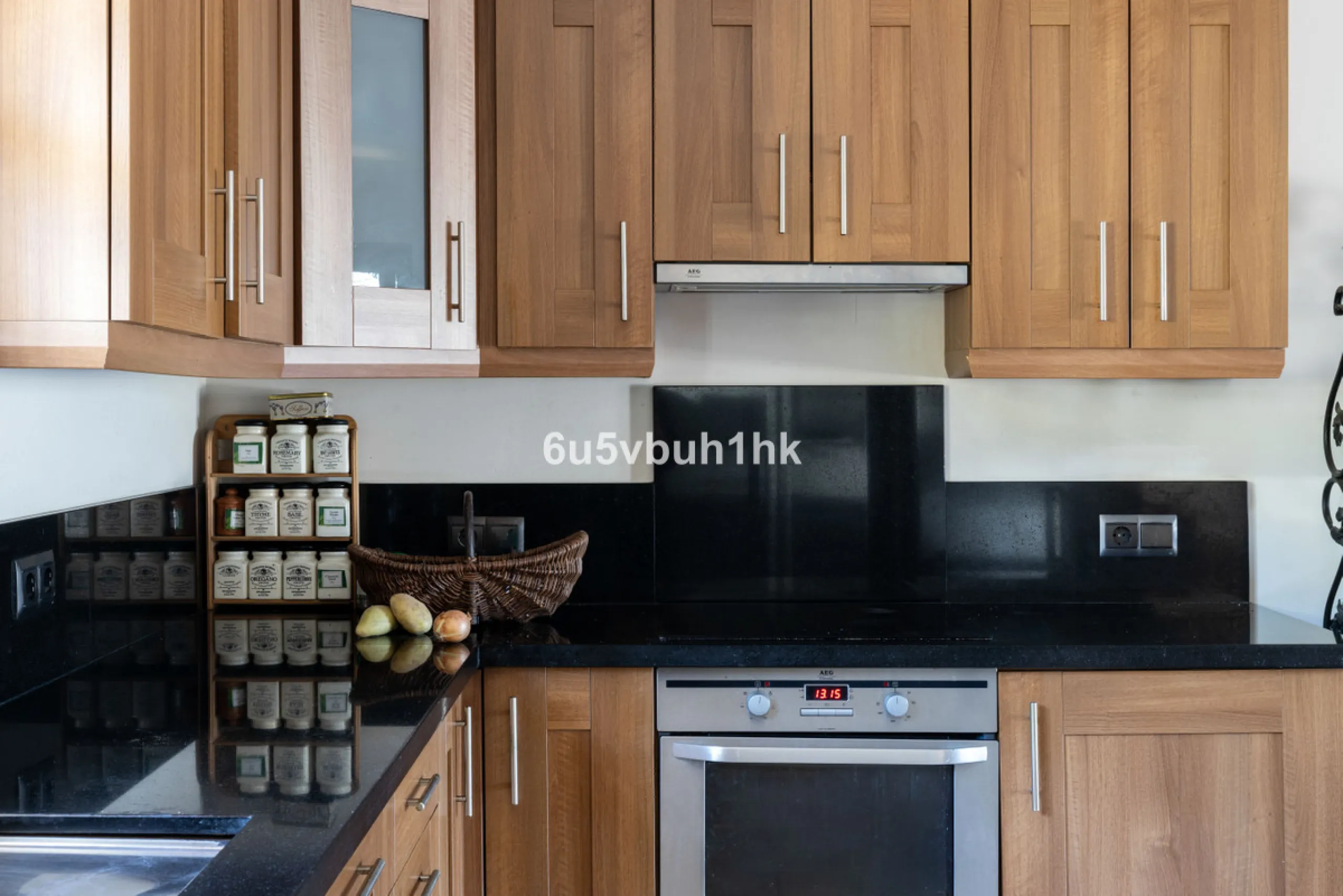 This beautiful and spacious property is located in a tranquil setting, perfect for those seeking a peaceful and relaxing environment, in between the villages of Torrox and Frigiliana, just 25 minutes away from the beach.