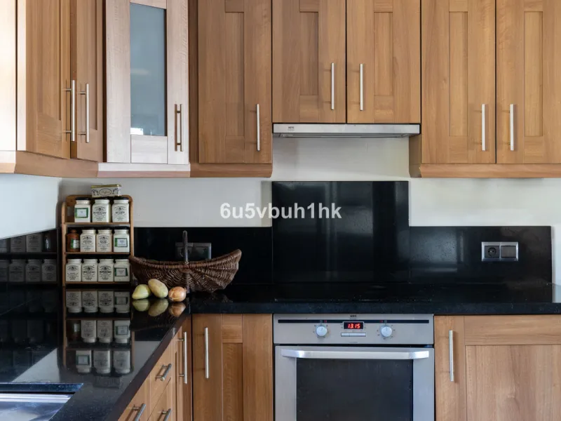 This beautiful and spacious property is located in a tranquil setting, perfect for those seeking a peaceful and relaxing environment, in between the villages of Torrox and Frigiliana, just 25 minutes away from the beach.