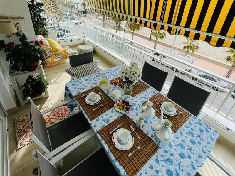 Apartment - Middle Floor Apartment в продаже в Fuengirola, Málaga. В доме 2 спален и 1 ванных комнат. Площадь дома 82 м²