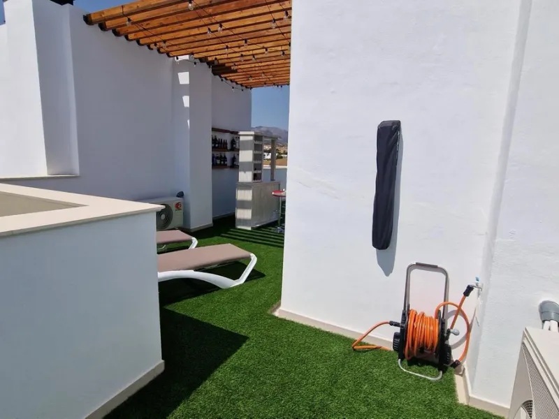 Corner Townhouse of Recent Construction in Alhaurín de la Torre