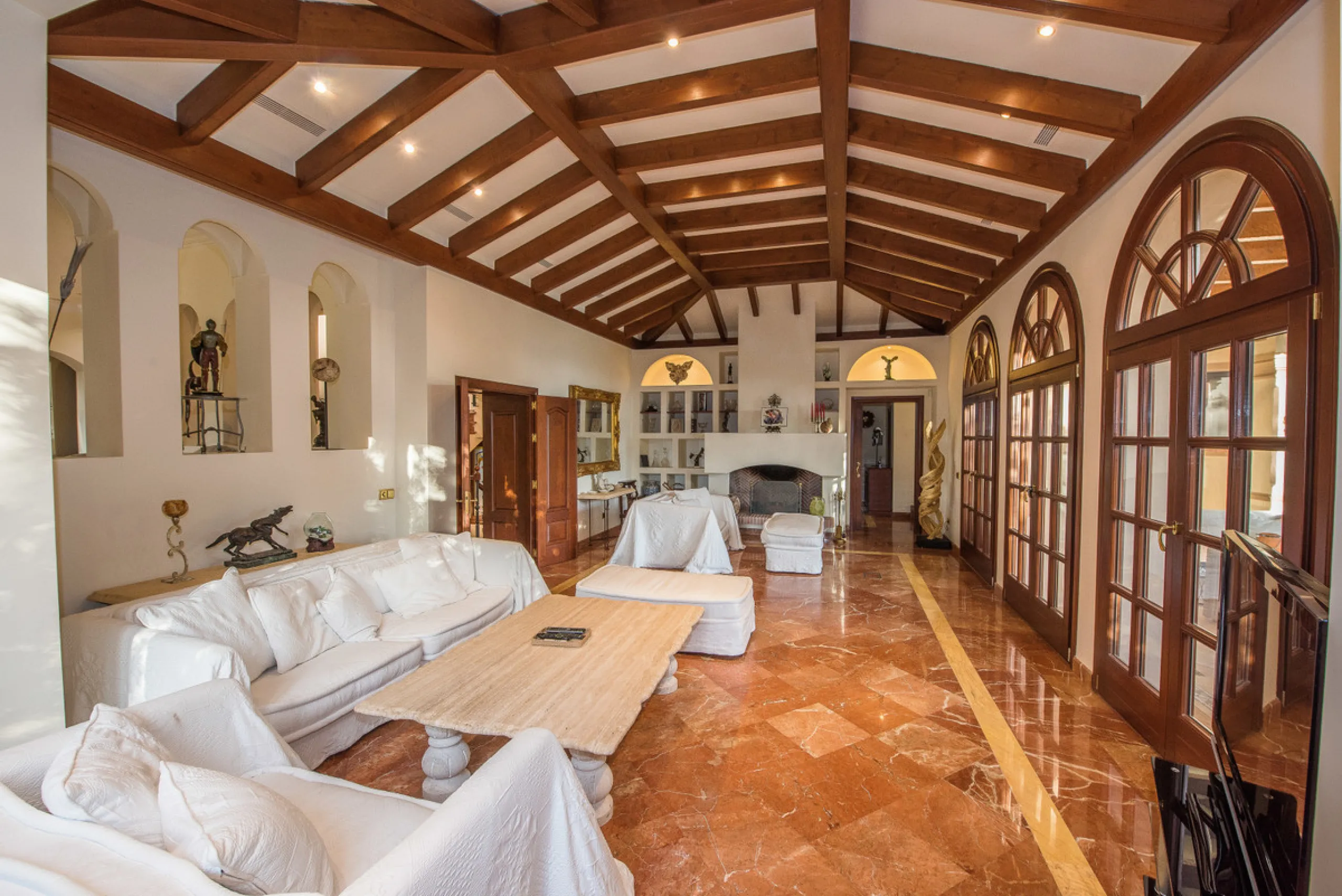 CHARMING AND LUXURIOUS HOLIDAY DOMICILE IN MARBELLA
