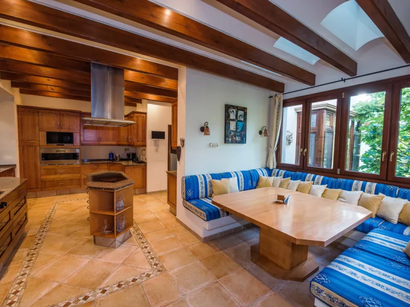 CHARMING AND LUXURIOUS HOLIDAY DOMICILE IN MARBELLA