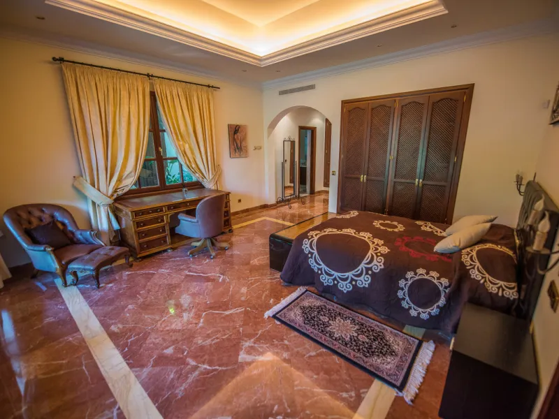 CHARMING AND LUXURIOUS HOLIDAY DOMICILE IN MARBELLA