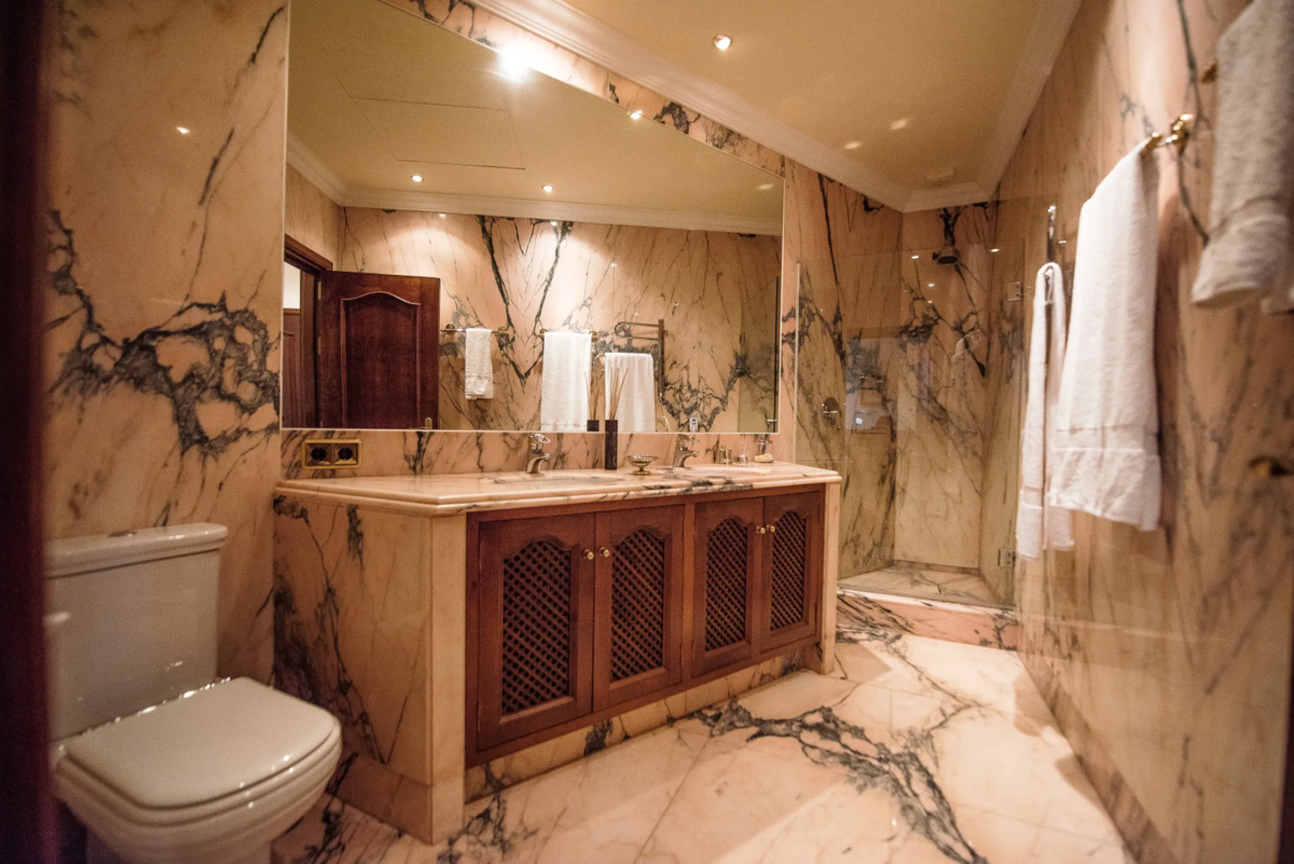 CHARMING AND LUXURIOUS HOLIDAY DOMICILE IN MARBELLA
