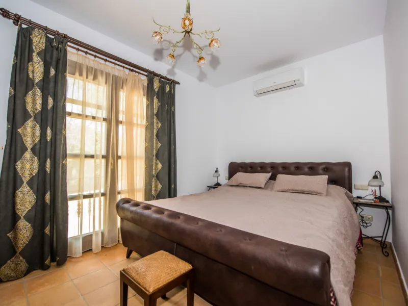 CHARMING AND LUXURIOUS HOLIDAY DOMICILE IN MARBELLA