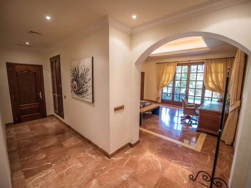 CHARMING AND LUXURIOUS HOLIDAY DOMICILE IN MARBELLA