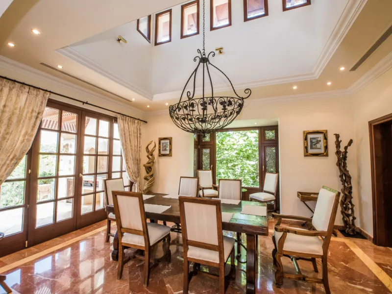 CHARMING AND LUXURIOUS HOLIDAY DOMICILE IN MARBELLA